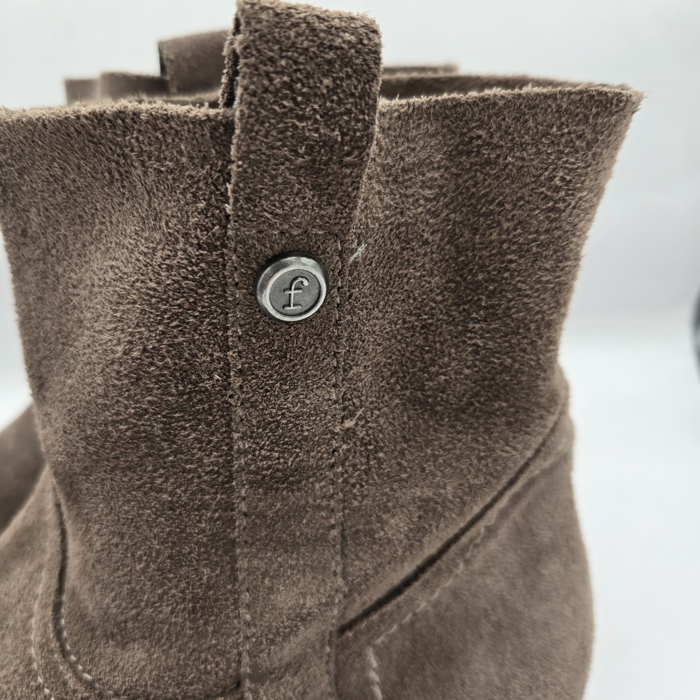 Frye & Co Sarah Shortie Ankle Booties Brown Soft Suede Pull On Womens Size 8.5M - Picture 5 of 10